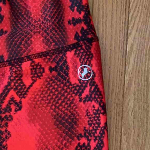 Red snake print leggings - Picture 2 of 6